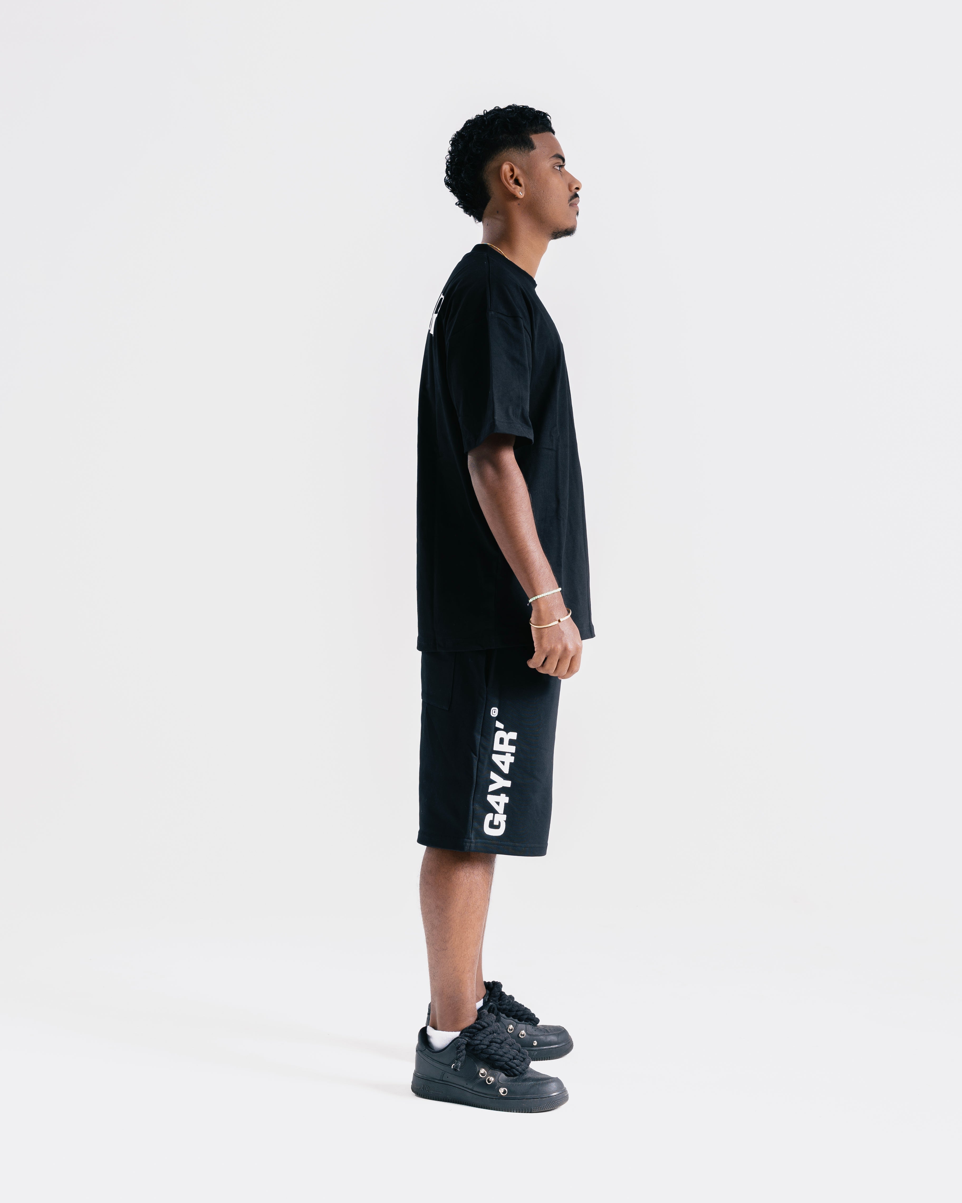 t-shirt-classic-black-g4y4r-gayar-streetwear-reunion